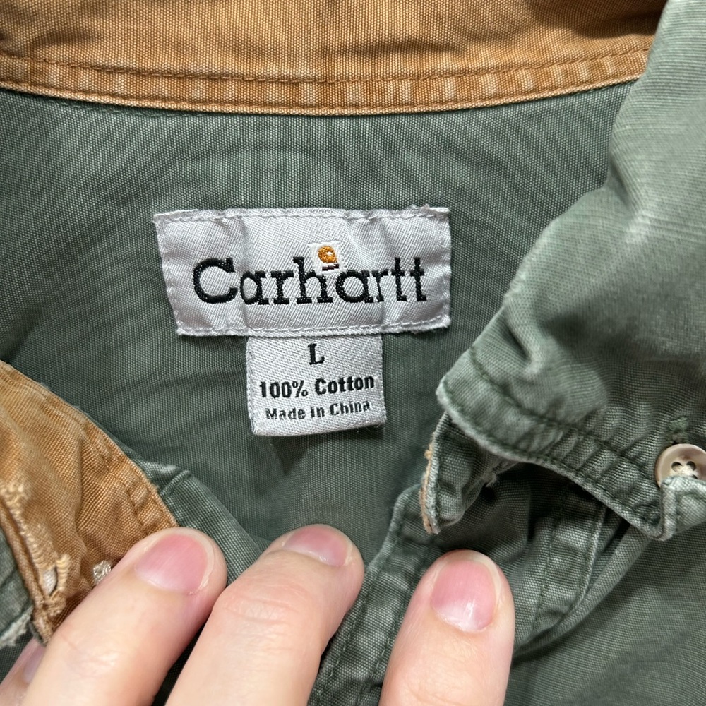 Carhartt Olive Green and Tan Contrast Collar Work Shirt - Picture 3 of 8